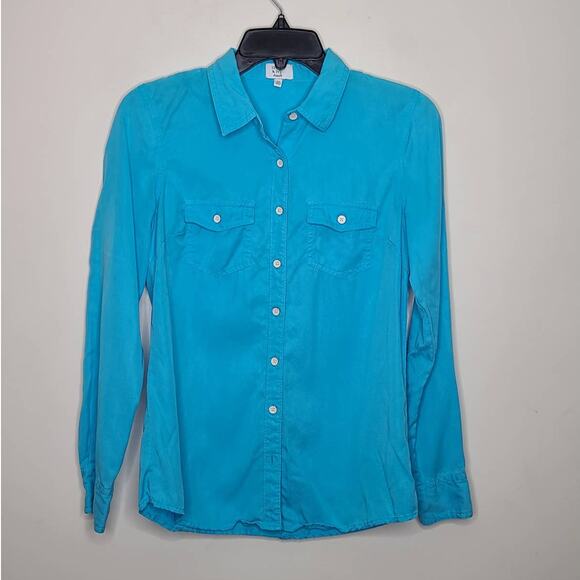 Crown & Ivy Beach blue long sleeve button down shirt - xs - Picture 1 of 5